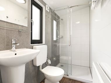 SBG_03_222887_4_3_222983_jpg